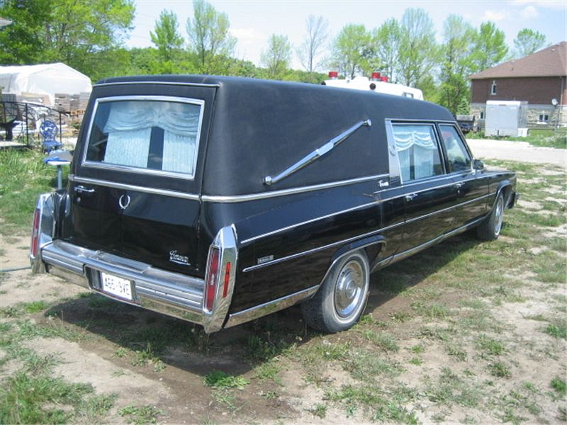 Illustration for article titled For $1,900, Death Becomes Hearse